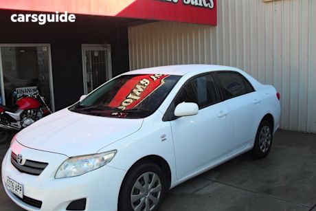 White 2009 Toyota Corolla Sedan Ascent