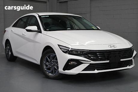 White 2024 Hyundai I30 Sedan HYBRID F