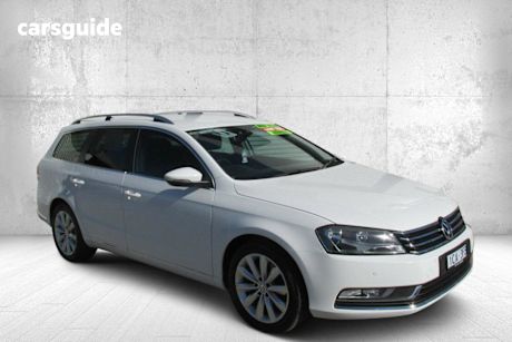 White 2014 Volkswagen Passat Wagon 118 TSI