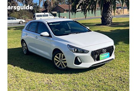 White 2017 Hyundai I30 Hatchback Active