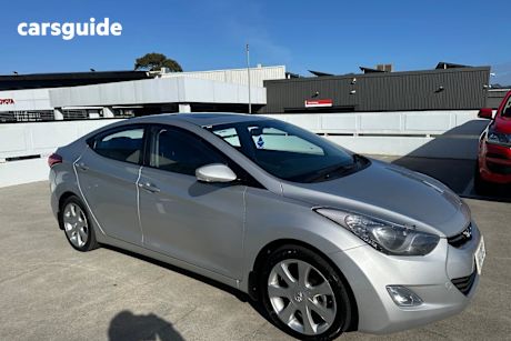 Silver 2013 Hyundai Elantra Sedan Premium