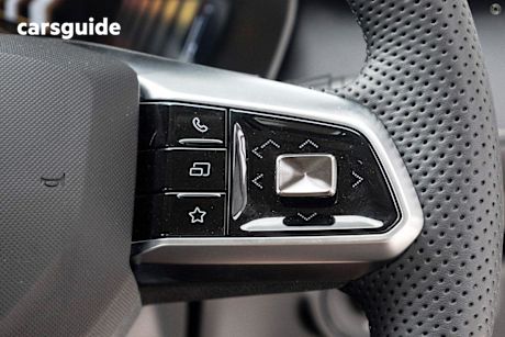 White 2025 MG ZS Wagon Essence Hybrid+