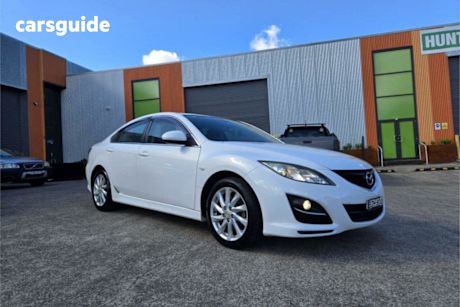White 2011 Mazda 6 Sedan Classic