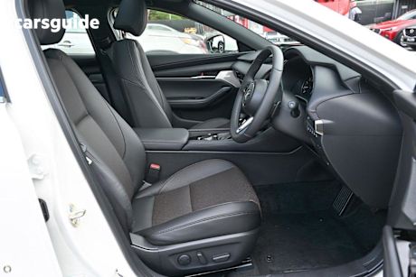White 2025 Mazda 3 Hatchback G25 Astina