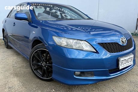 Blue 2006 Toyota Camry Sedan Sportivo