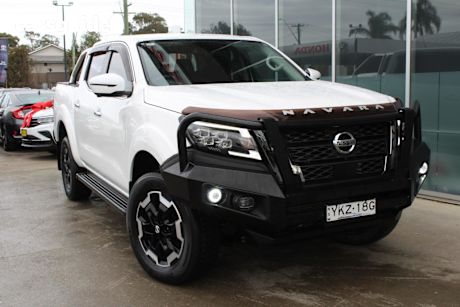 2021 Nissan Navara Dual Cab Pick-up ST-X (4X4) Cloth/NO Sunroof