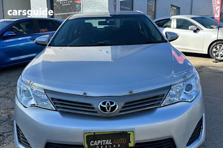 Silver 2014 Toyota Camry Sedan Altise