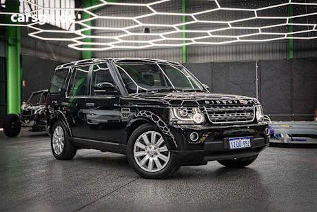 Black 2016 Land Rover Discovery Wagon TDV6 4X4