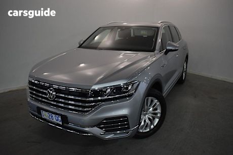 Silver 2019 Volkswagen Touareg Wagon 190TDI