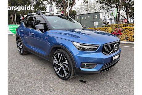 Blue 2018 Volvo XC40 Wagon T5 R-Design (awd)