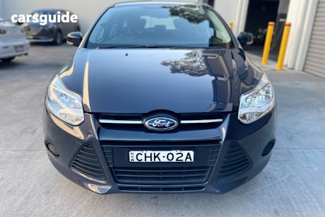 Grey 2012 Ford Focus Hatchback Ambiente