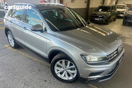 Silver 2018 Volkswagen Tiguan Wagon 162 TSI Highline