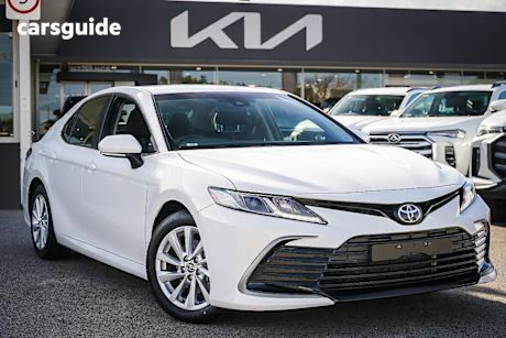 White 2023 Toyota Camry Sedan Ascent