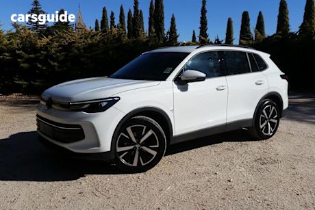 White 2025 Volkswagen Tiguan Wagon 110TSI Life