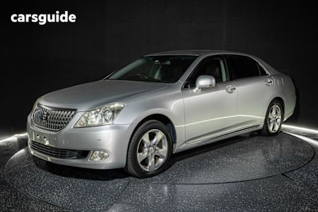 Silver 2009 Toyota Crown Sedan Majesta A Type L Package Sedan Auto 4.6i