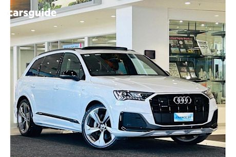 White 2023 Audi Q7 SUV 50 TDI S LINE 4WD