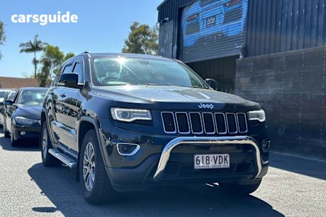 Black 2014 Jeep Grand Cherokee Wagon Laredo (4X2)
