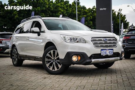 White 2017 Subaru Outback Wagon 2.5I