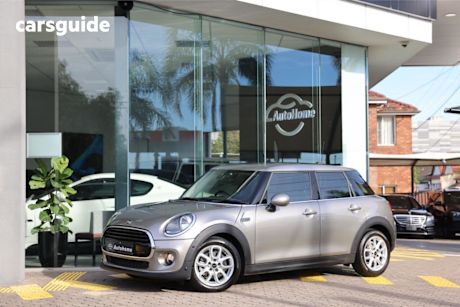 Silver 2019 Mini Cooper Hatchback 5D Hatch