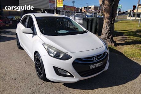 White 2014 Hyundai I30 Hatchback Trophy