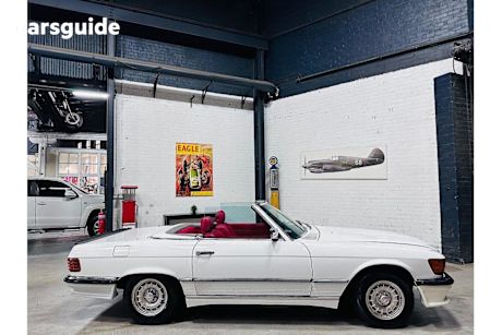 White 1982 Mercedes-Benz 280SL Convertible