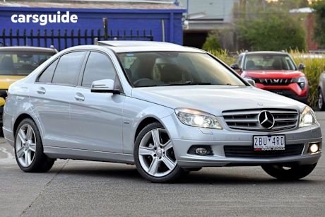 Silver 2011 Mercedes-Benz C-CLASS Sedan C200 BLUEEFFICIENCY R