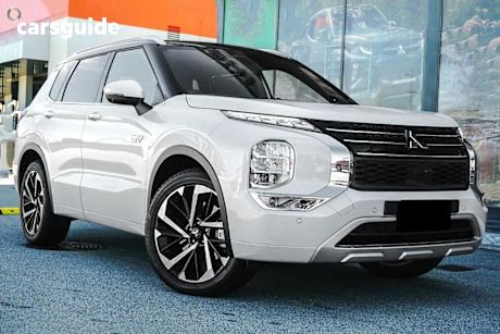 White 2024 Mitsubishi Outlander SUV PHEV EXCEED TOURER 4X4