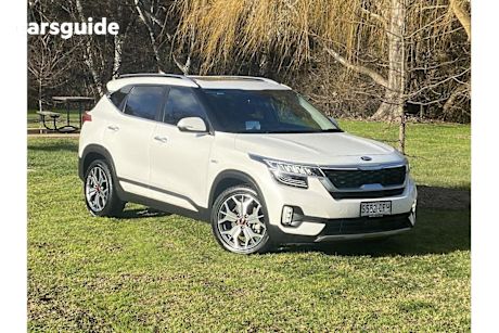 White 2020 Kia Seltos Wagon GT Line (awd)