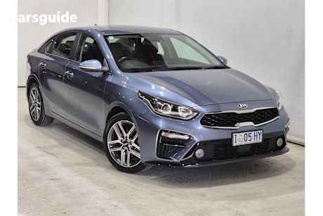 Blue 2019 Kia Cerato Sedan Sport