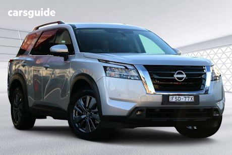 Silver 2024 Nissan Pathfinder Wagon ST-L (2WD)