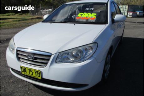 White 2007 Hyundai Elantra Sedan SX