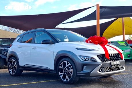 White 2021 Hyundai Kona Wagon Highlander SRF (fwd)