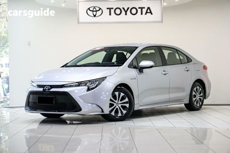 Silver 2020 Toyota Corolla Sedan Ascent Sport (hybrid)