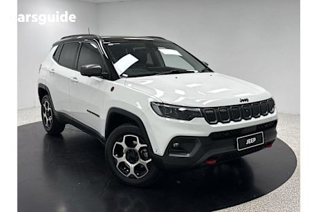 White 2021 Jeep Compass Wagon Trailhawk (4X4)