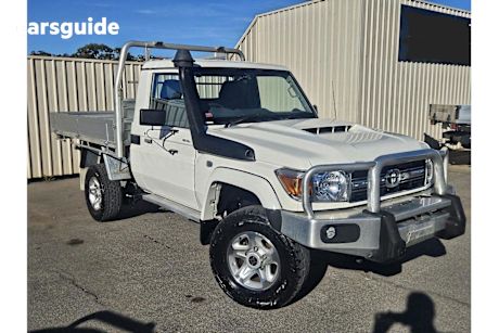 White 2019 Toyota Landcruiser OtherCar GXL 4X4