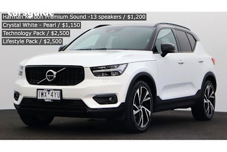 White 2019 Volvo XC40 SUV T5 R-DESIGN 4WD