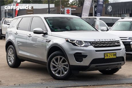 Silver 2019 Land Rover Discovery Sport SUV TD4 132KW SE 4X4