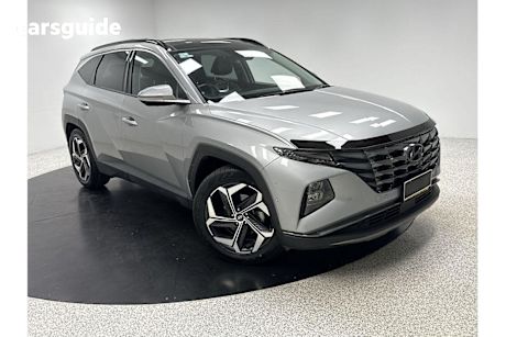 Silver 2022 Hyundai Tucson Wagon Highlander (awd)