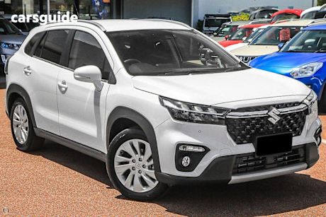 White 2024 Suzuki S-Cross Wagon 2WD