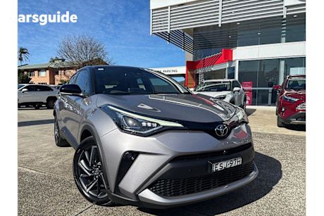 Silver 2022 Toyota C-HR Wagon Koba (awd)
