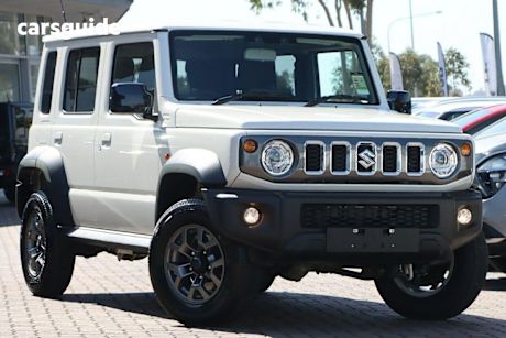White 2024 Suzuki Jimny Wagon XL 4X4