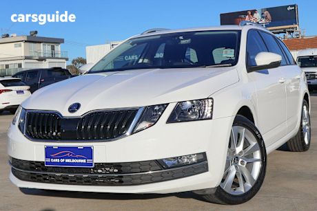 White 2019 Skoda Octavia Wagon 110 TSI