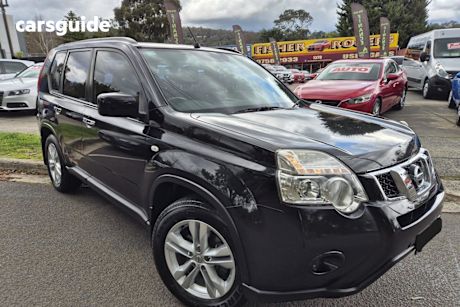 Black 2013 Nissan X-Trail Wagon ST (fwd)