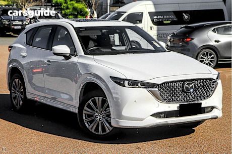 White 2025 Mazda CX-5 SUV G25 AKERA 4X4