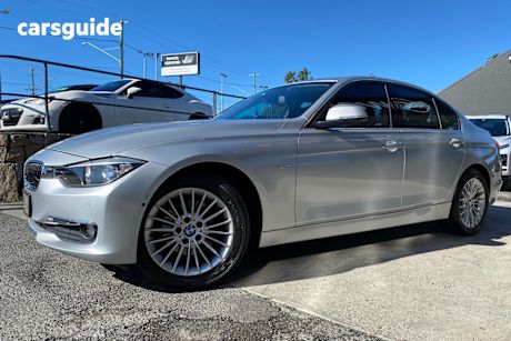 Silver 2014 BMW 320D Sedan