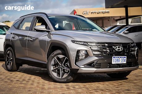 Silver 2025 Hyundai Tucson Wagon Hybrid (fwd)