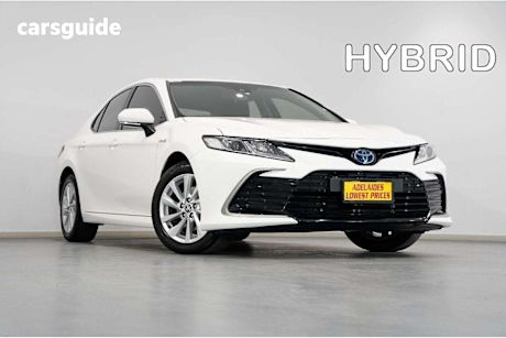 White 2021 Toyota Camry Sedan Ascent Hybrid