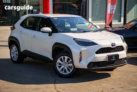 Silver 2022 Toyota Yaris Cross Wagon GX Hybrid