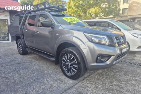 Grey 2020 Nissan Navara Dual Cab Pick-up ST (4X4)