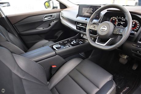 Silver 2025 Nissan X-Trail Wagon TI (4WD) E-Power (hybrid)